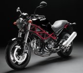 2007 Ducati Monster 695 photo